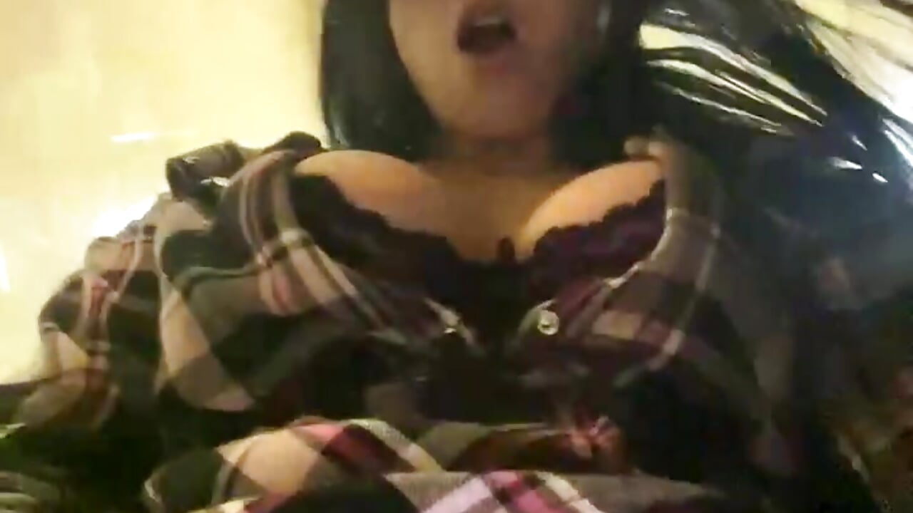 Squirt beautiful hot🔥💦🔥🔥💦🔥❤️ - Video von CrazzyChicks Cam-Model