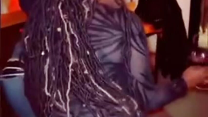 Twerk sumn - video by ChocolateBuns101 cam model