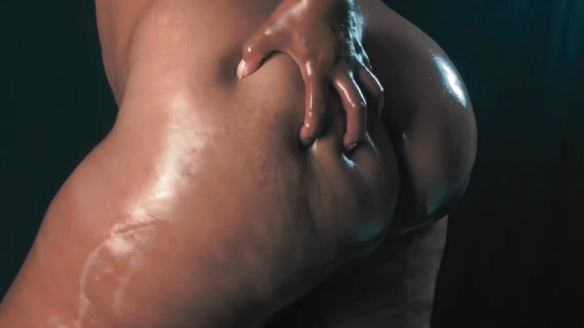 bodytour in oil - ale_cam adlı kamera modelinin videosu