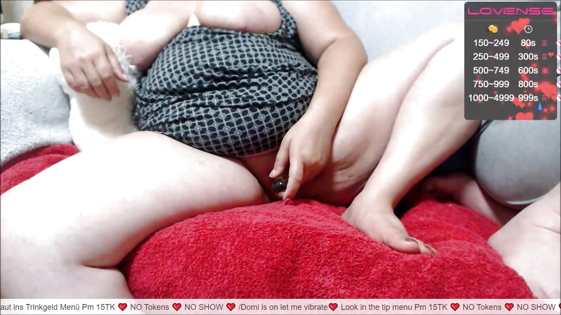 Neuer Glas Dildo - video by HotBiPaar cam model