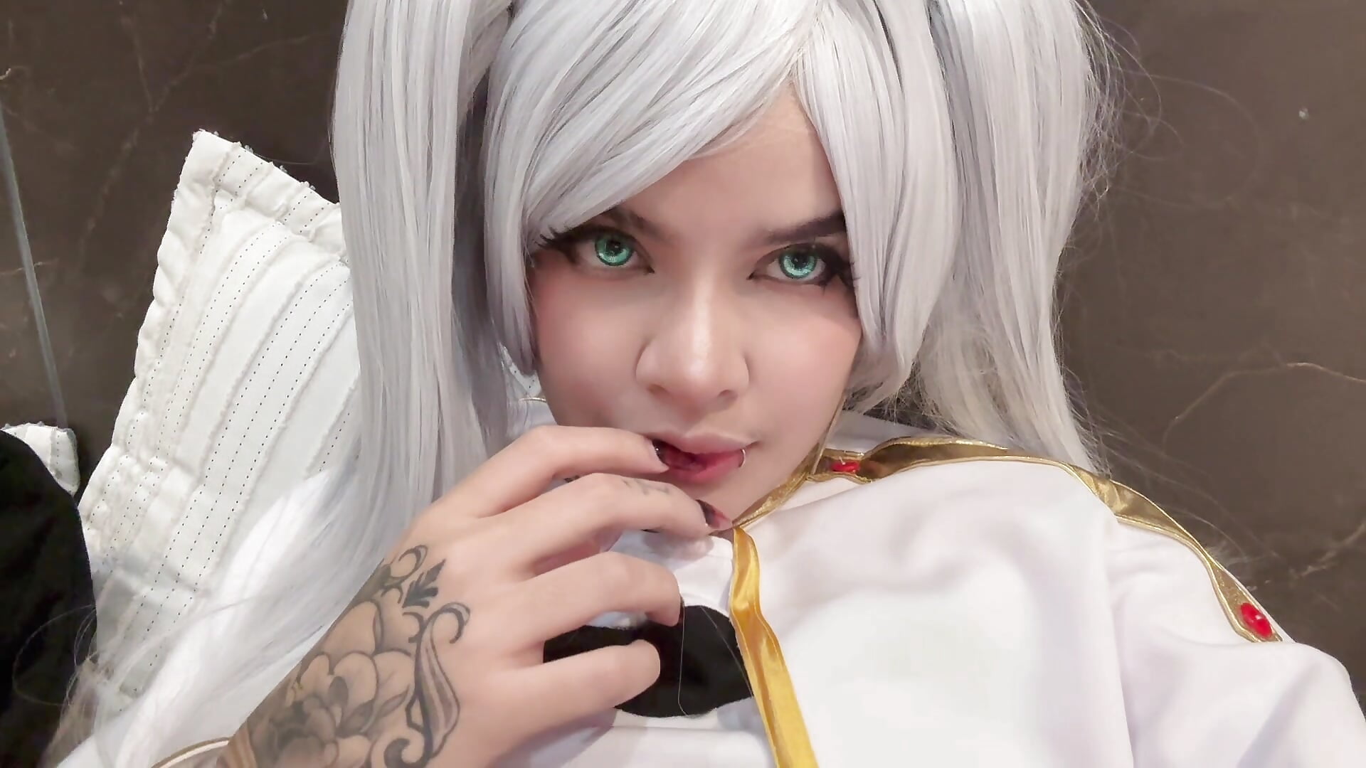 Frieren goes naughty 😈 - video by Noxarcane cam model