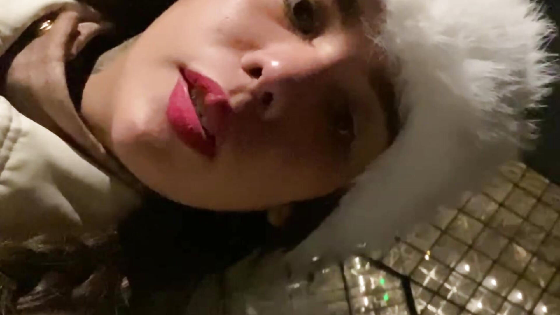 My energy flows where my heart goes❣️📍MUSÈE du LOUVRE, PARIS FRANCE🇫🇷－カメラキャストのDivine___Eloeuraの動画