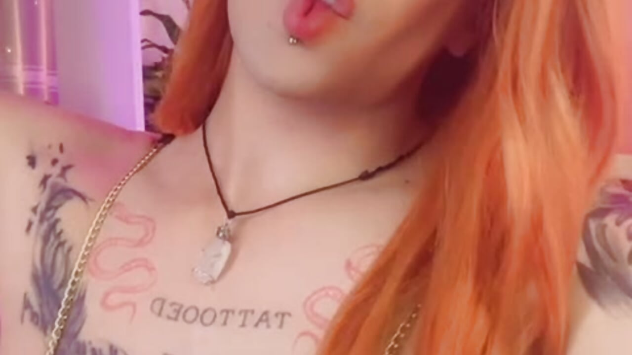 I want to feel ur cum on my tongue 👅💦 - video by Sophiiie cam model
