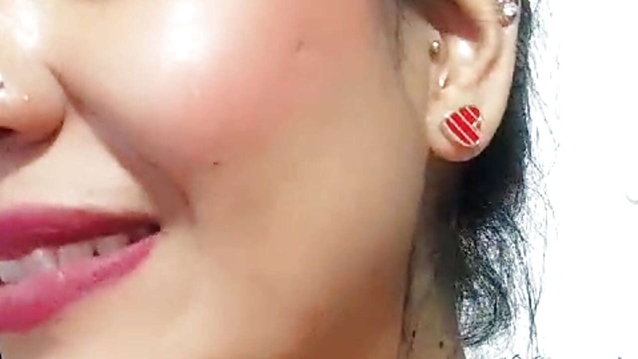 WhatsApp Video 2024-04-21 at 11,08,42 PM - video by aisha_latina cam model