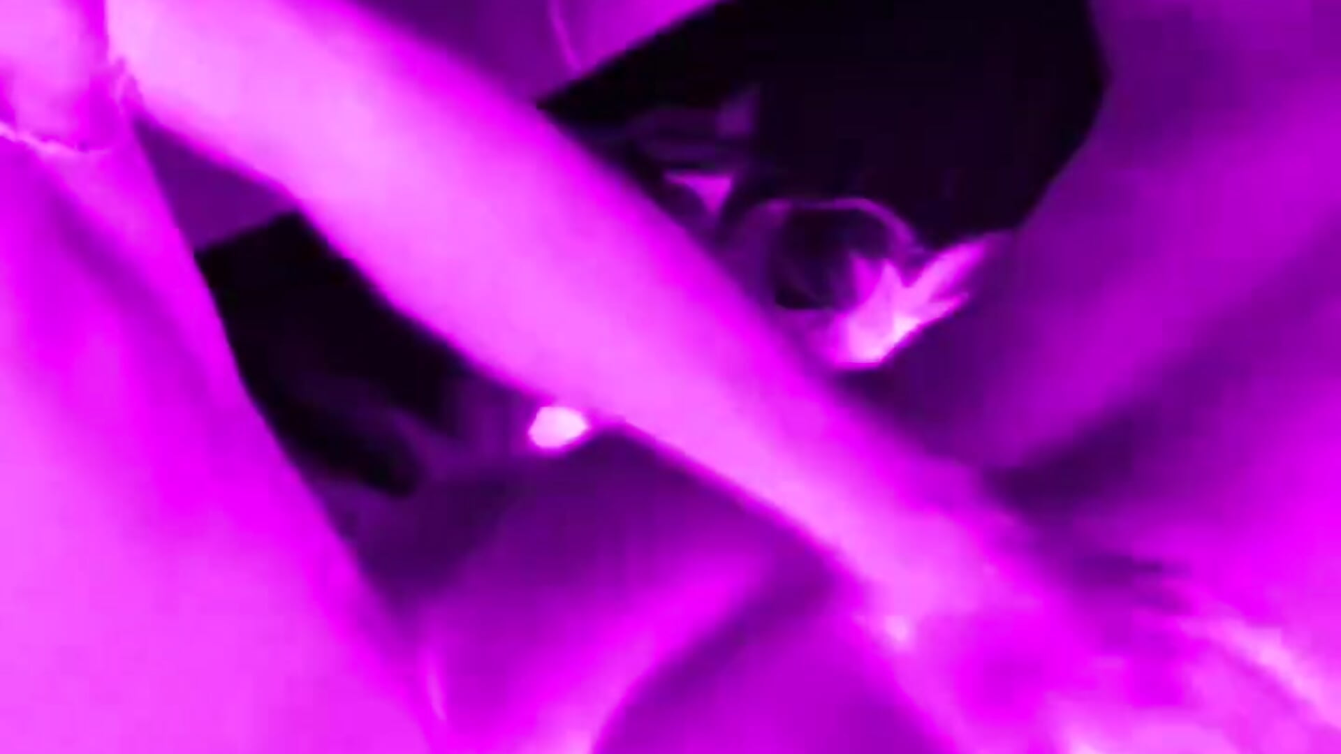 454CA320-2348-43D2-8110-C171AFAD08E4 - video by Cloudd_Kingg_Iceyyy cam model