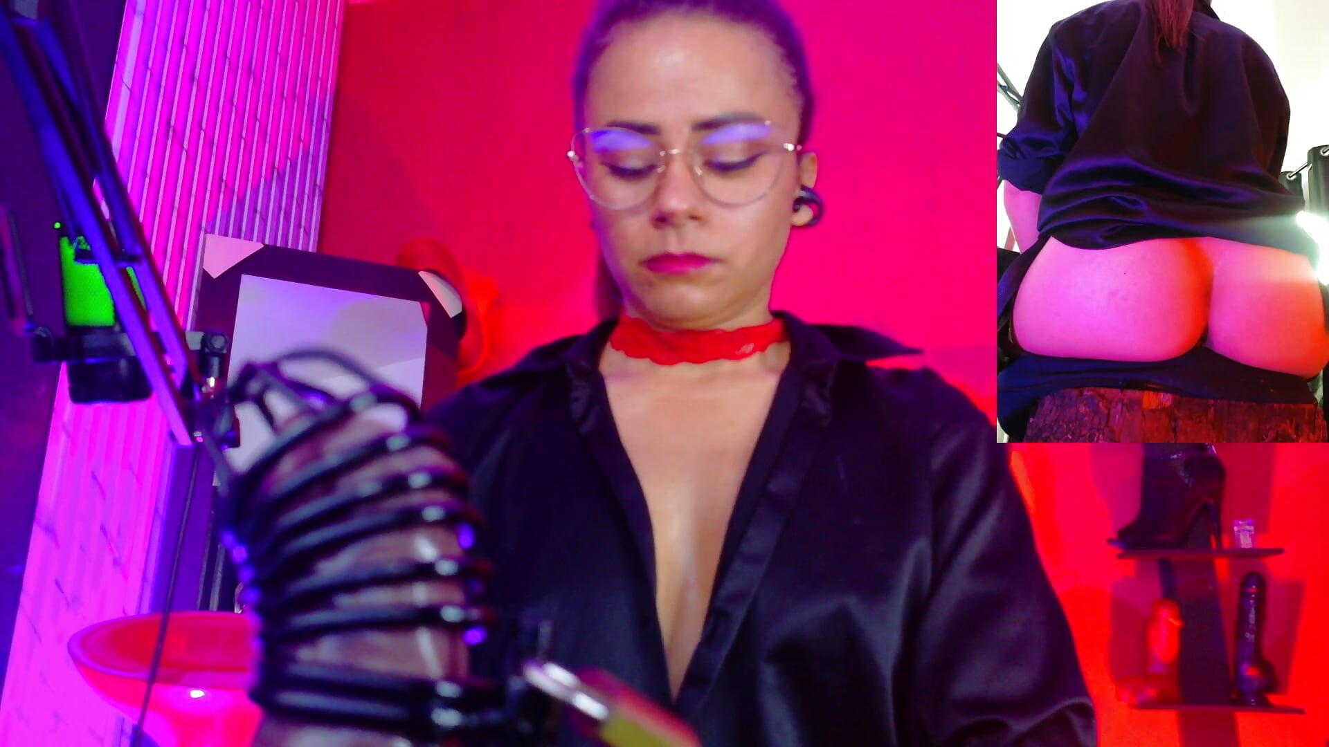 👠✨ I'm in charge here. Your greeting is on my menu 📖 or spinning the wheel 🎰 - MistressSlut1 캠 모델의 동영상