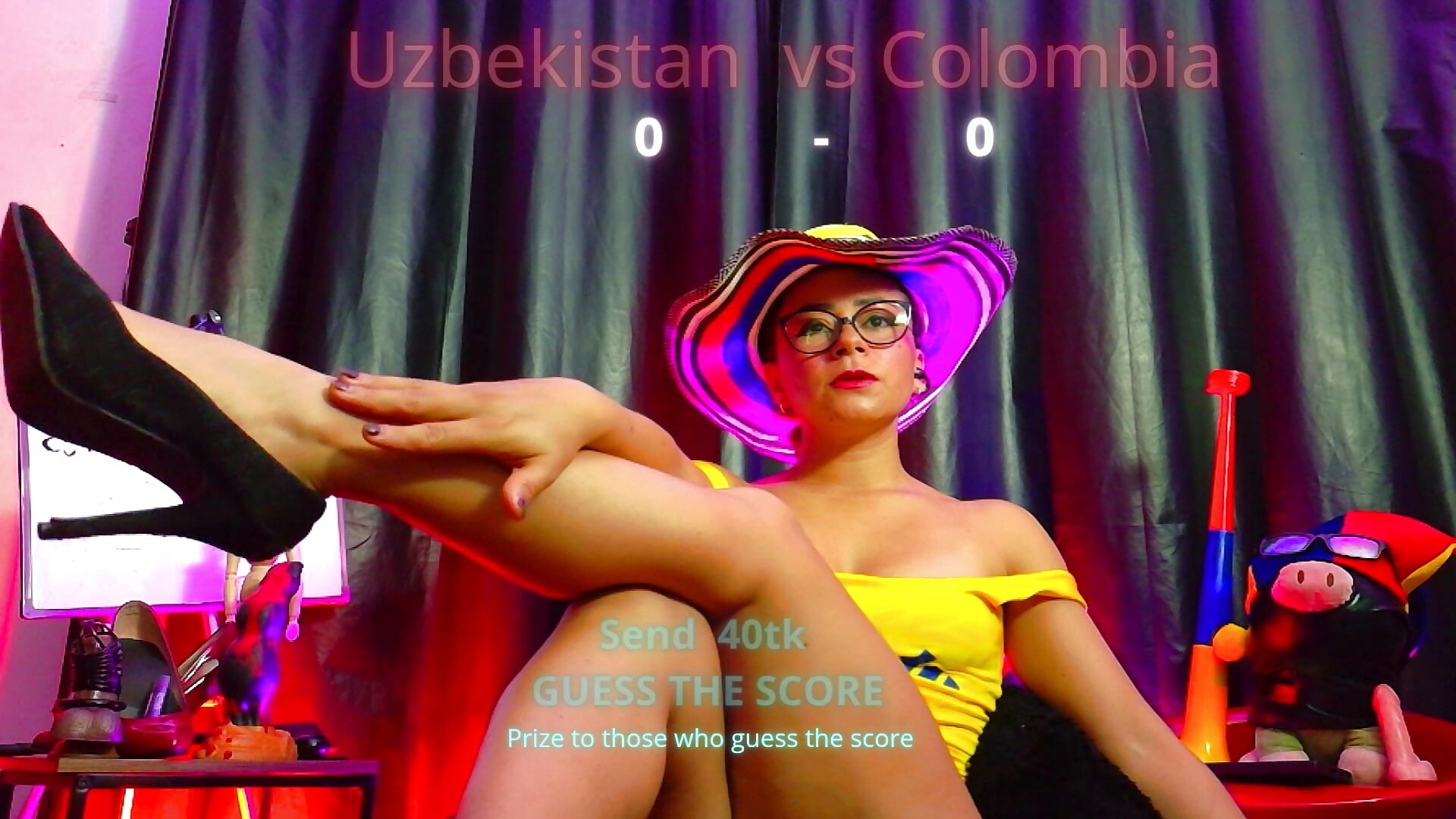Today we dress up for the World Cup! 🇨🇴 Happiness invades me and it shows. Do you want to see how - MistressSlut1 캠 모델의 동영상