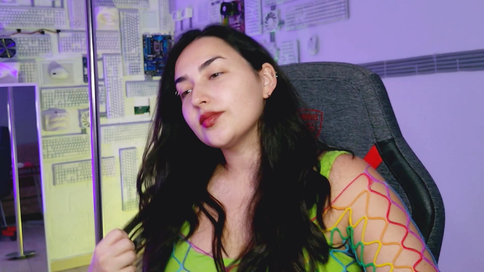 Have time with cutie woman:? - video của người mẫu cam CeceliaJohnson