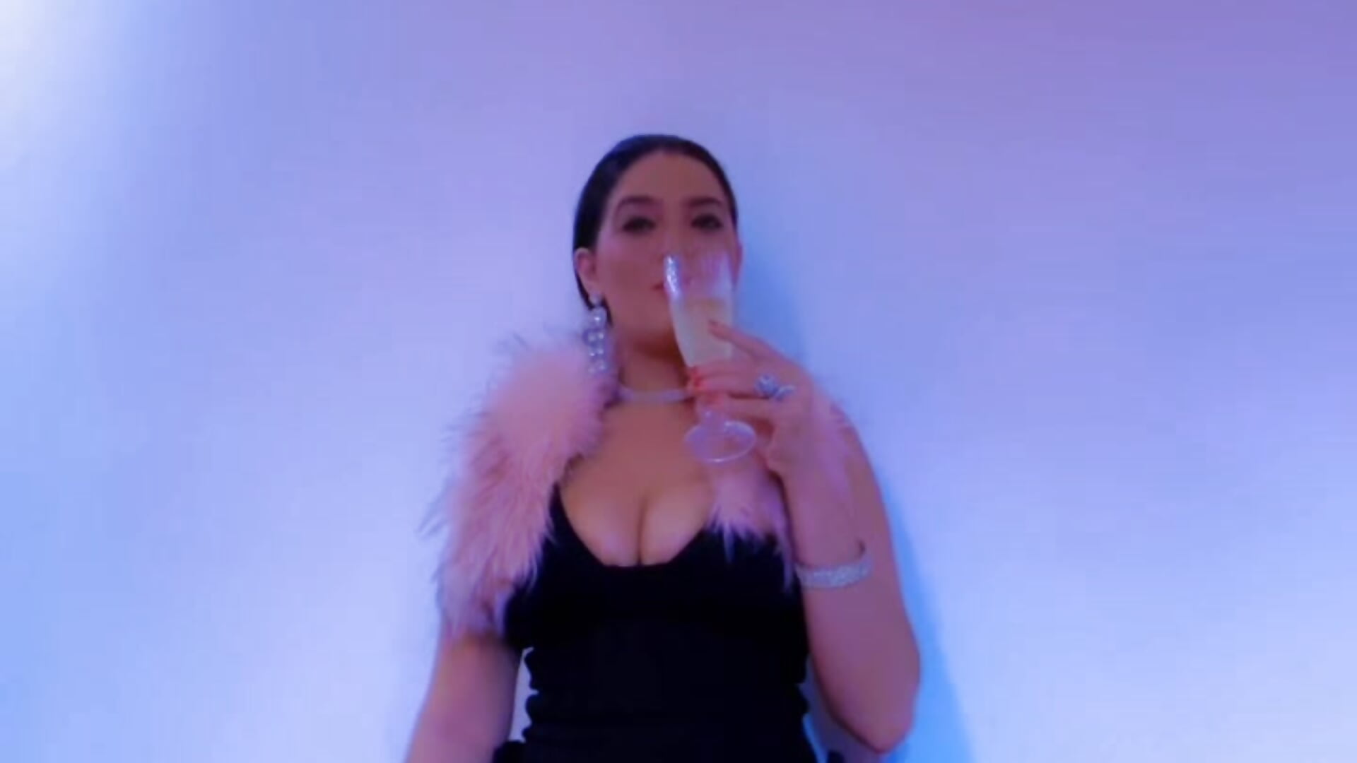 72370f16b12d4d33befdcee5c430d908 - วิดีโอโดย medicatedcassie โมเดลแคม