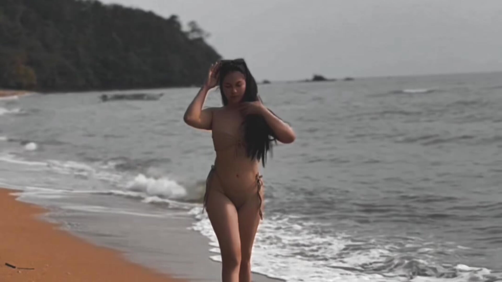 Cleo will soon to be back! - video by CleoLane cam model