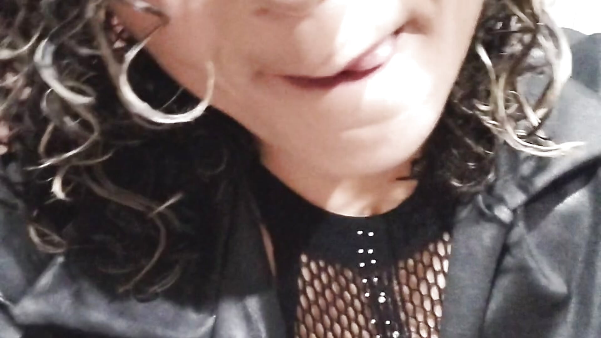 Simplesmente EU 🔥🫦 - video by JadeYuri cam model