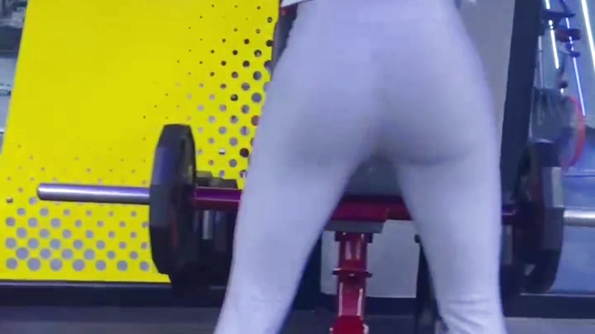 Gym legs time! - video di Lia_Tinez modella di cam