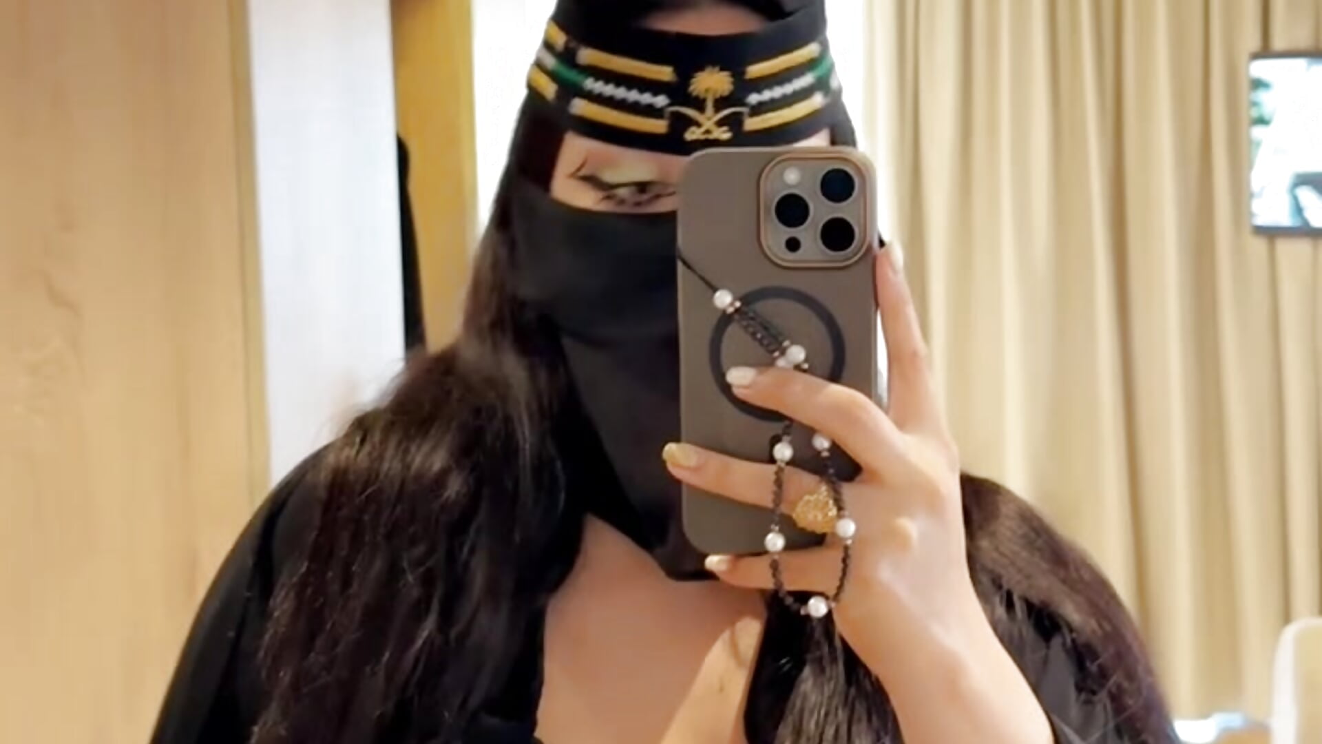 اوت انا🤣🥵
