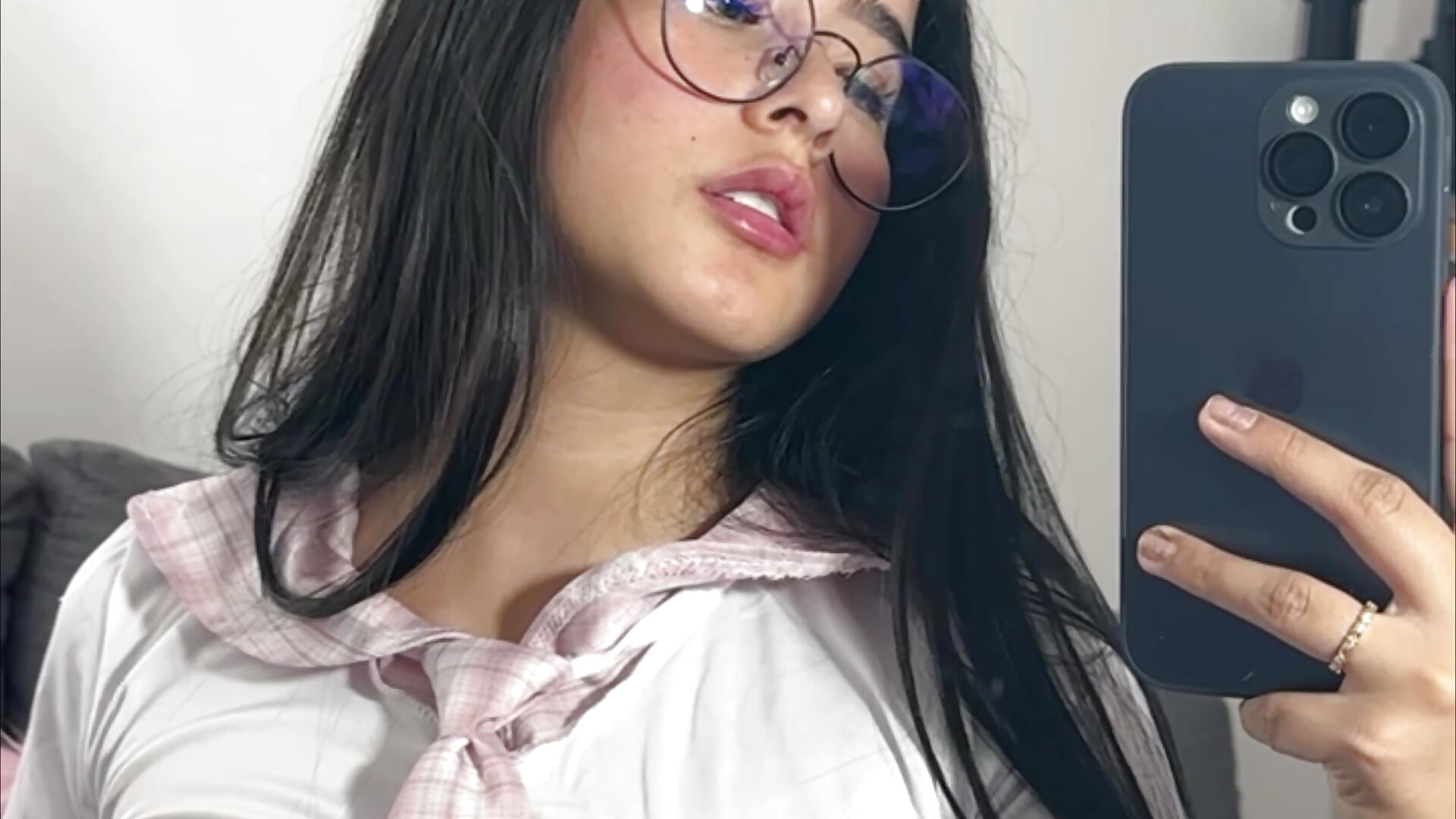 Am I a pretty schoolgirl? - video by Stormiie777 cam model