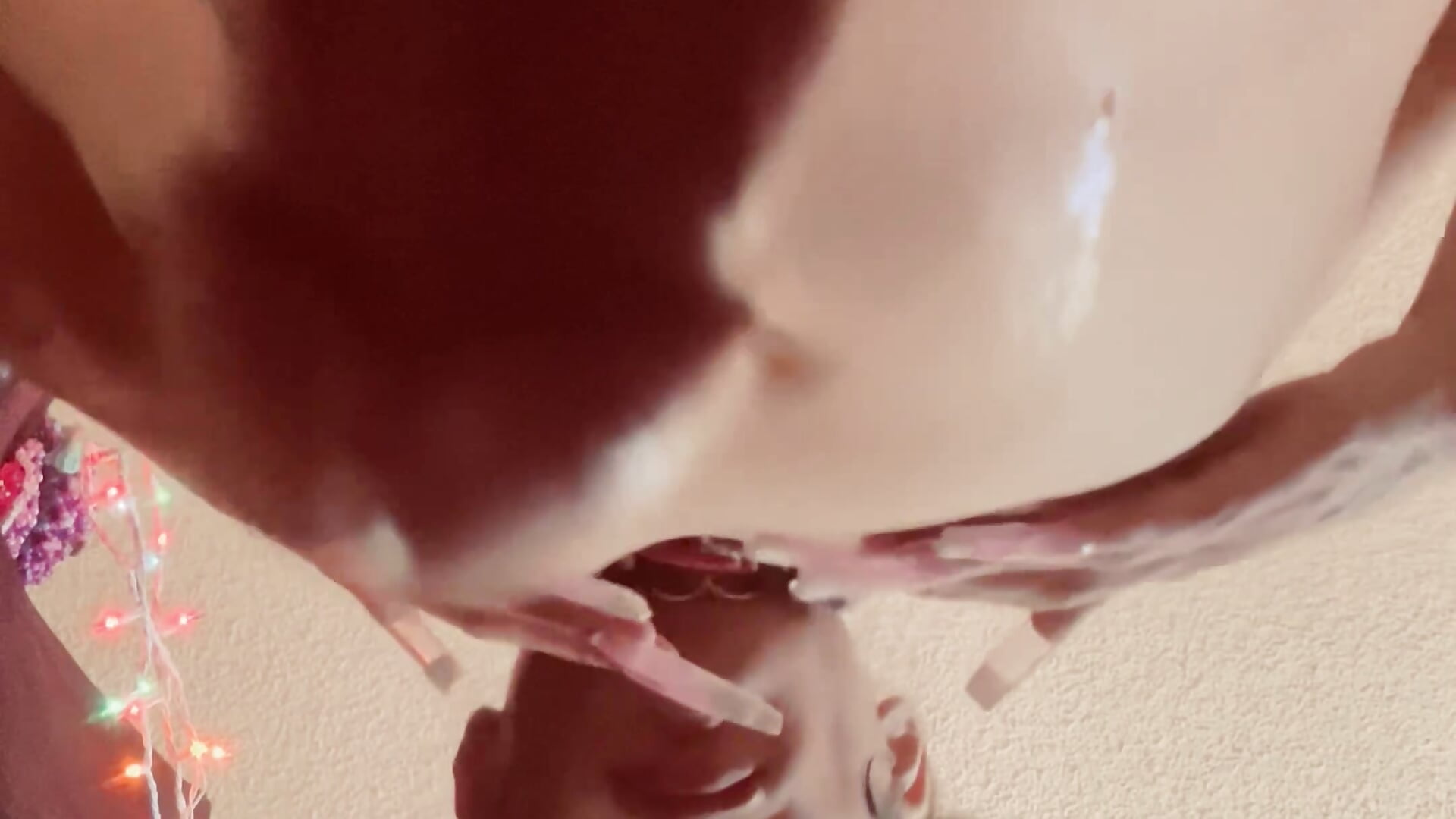FUCK MY PUSSY IS SO WET BABY😍💦🤭