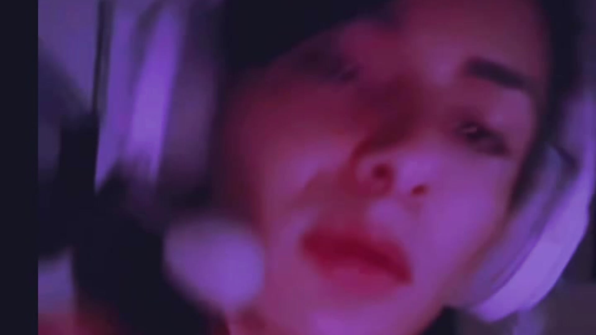 Am I cute? - vídeo de la modelo de cam spoilbadkittynow