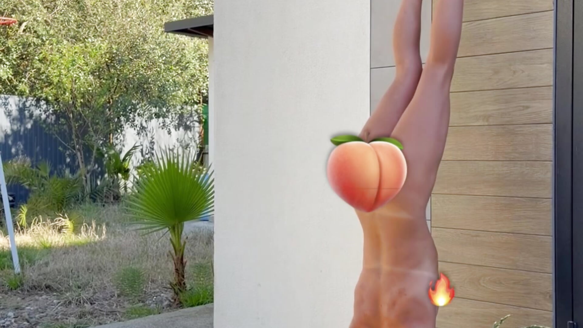 Open this video when you miss me. — filmik ElizSweet, modela(-lki) na kamerkach