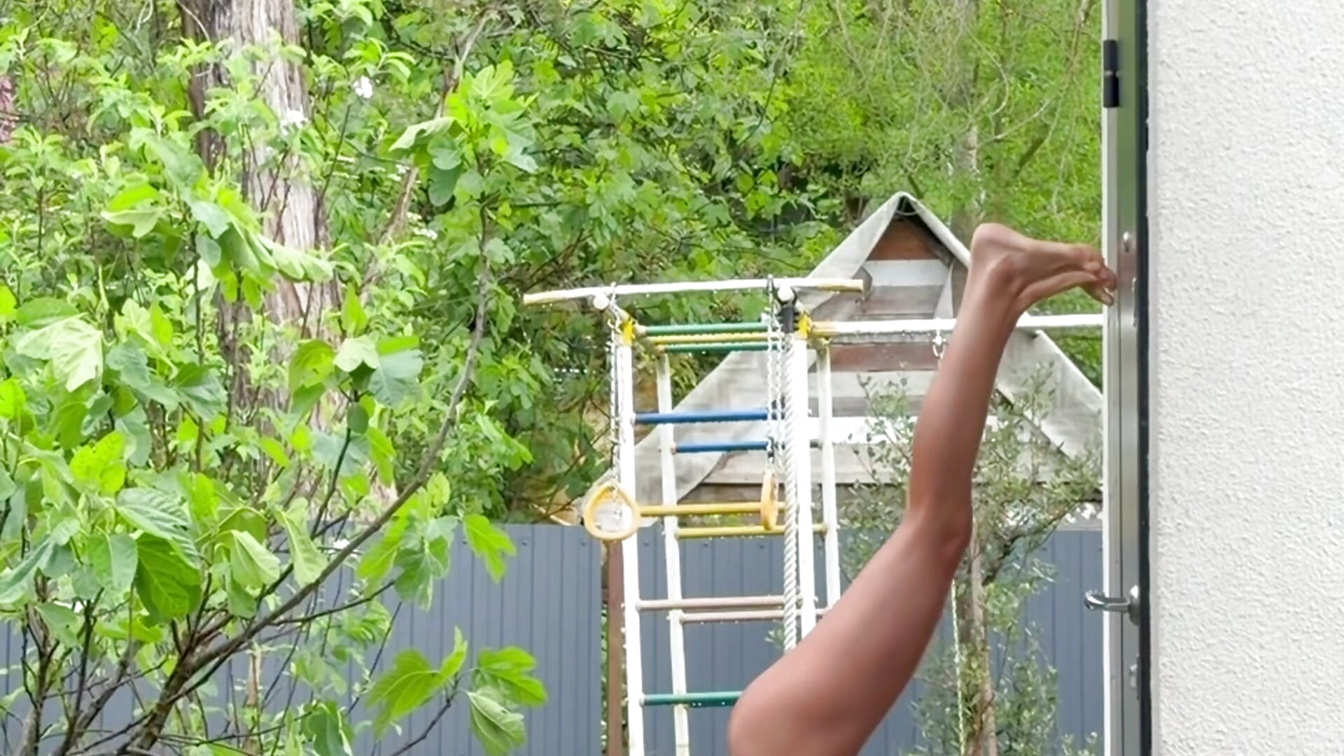 HandStand ❤ - video oleh ElizSweet kamera model