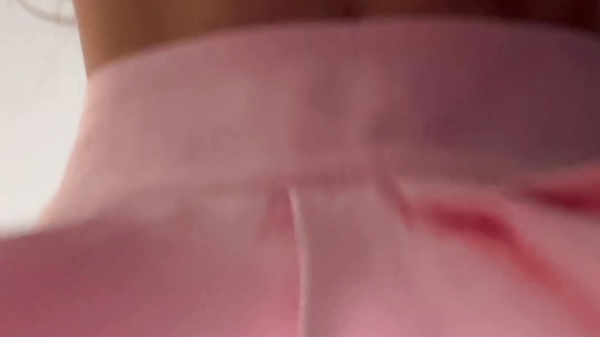 Request for yoga on public - video của người mẫu cam ElizSweet