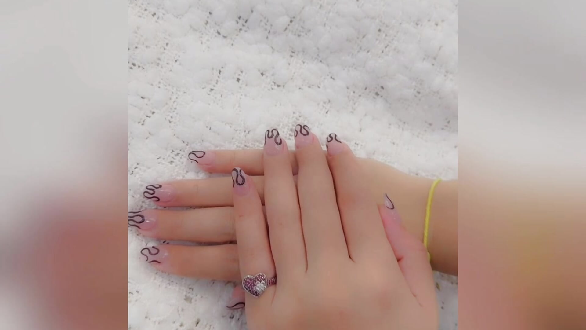 💅 👐🏻 Hands without Bands - відео від вебкаммоделі TheGoldenGirl