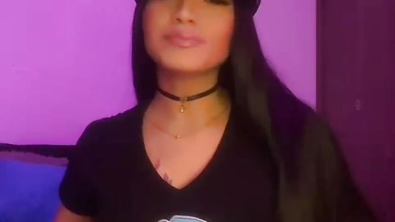 WhatsApp Video 2022-06-28 at 9,50,14 PM - video by athena_samael69 cam model