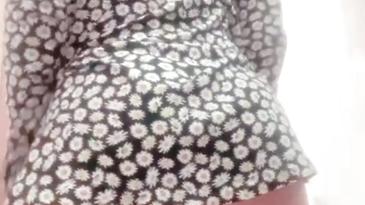 twer bom bom - video by athena_samael69 cam model