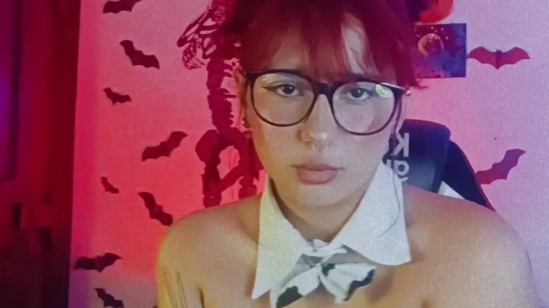 Hoy cow - Raven_gotic69 adlı kamera modelinin videosu