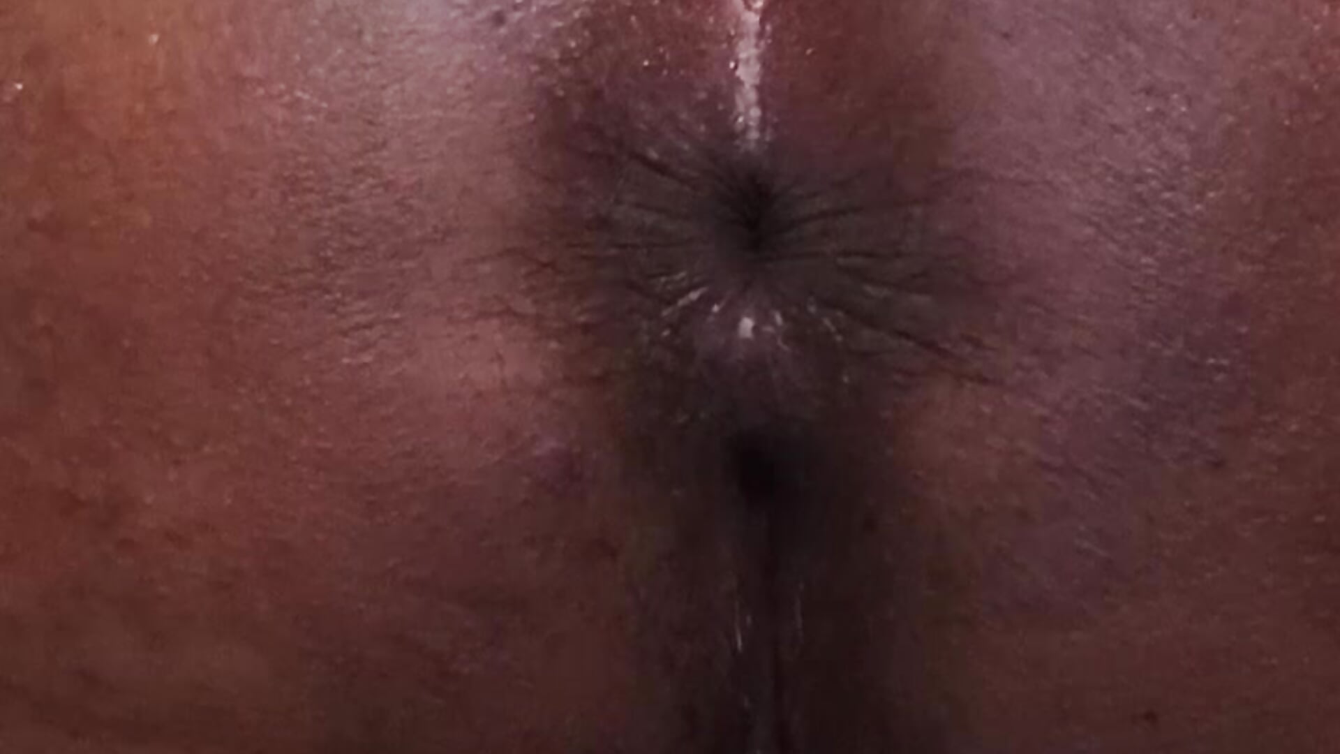 HOT STUFF DROP FROM ASS