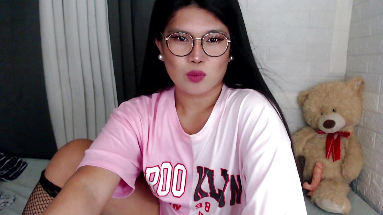 heeey its me gwen - video oleh model kamera Naughty_Angelica69xxx