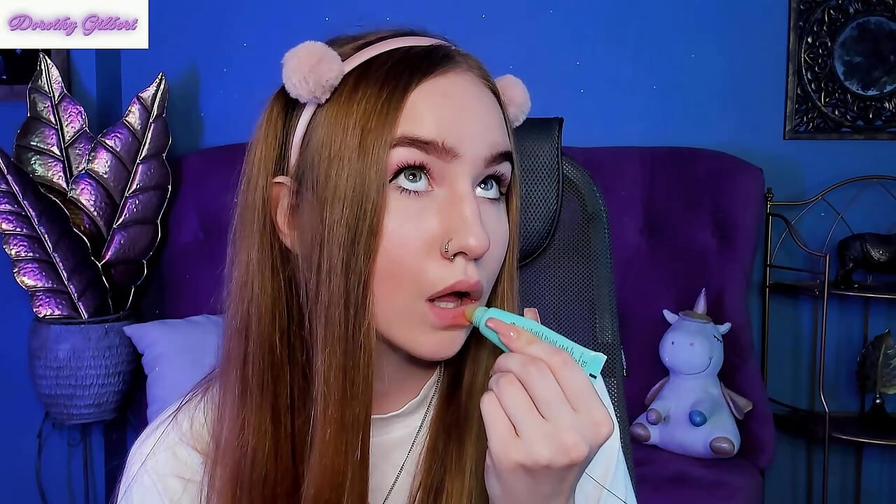 sweet lips - video by DorothyGilbert cam model