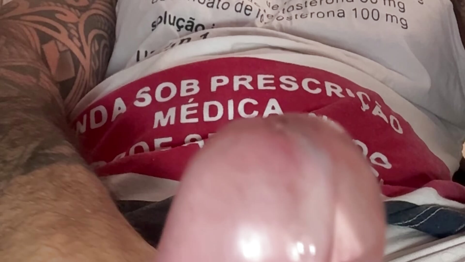 SlowMo Cum Close - video av HardAndInkedBR cam-modell