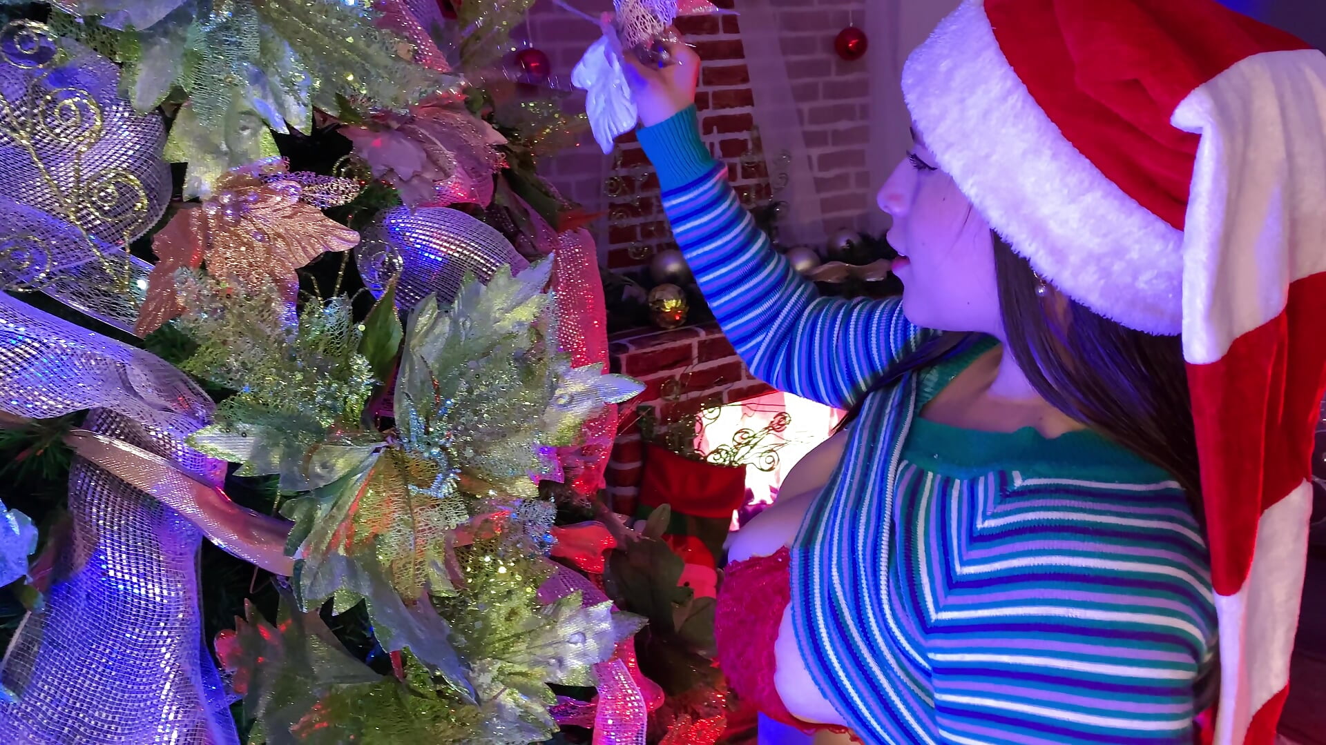 Merry christmas to you !!! - video by JosieSkyess cam model