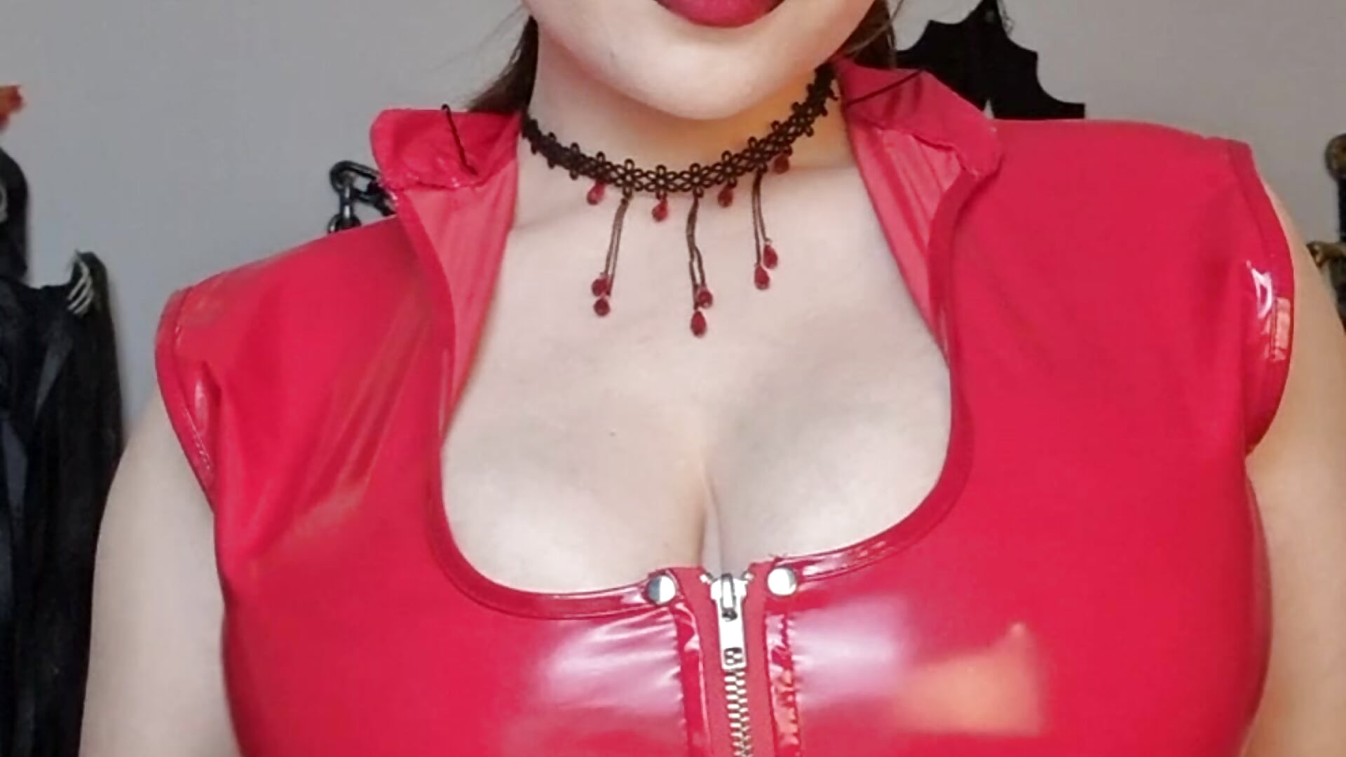 i have a lot of things for my slaves, i should start from handcuffs or whip? - video by TinniAngel cam model