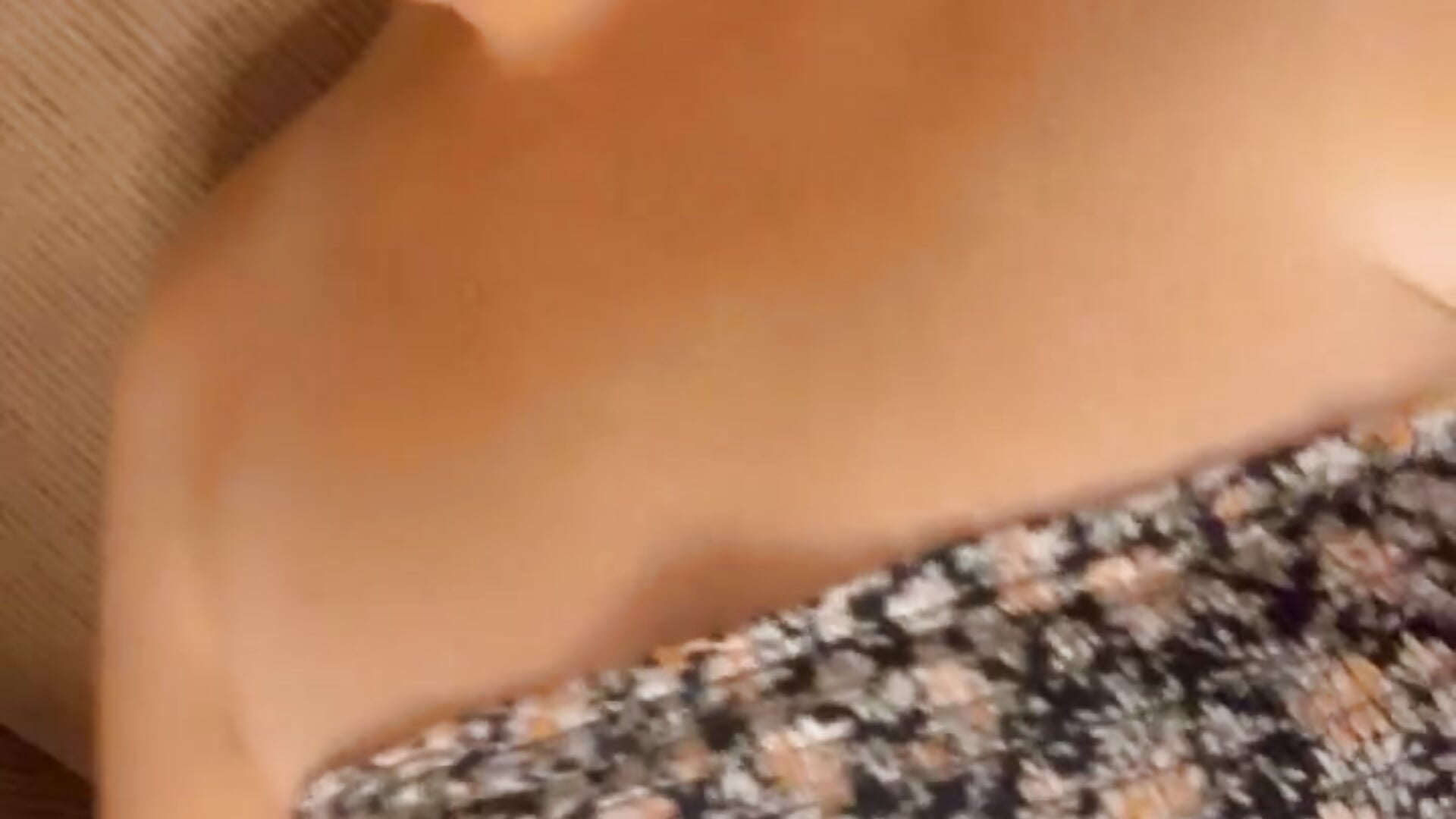 Make me feel extra special tonight. - video by XoMisty cam model