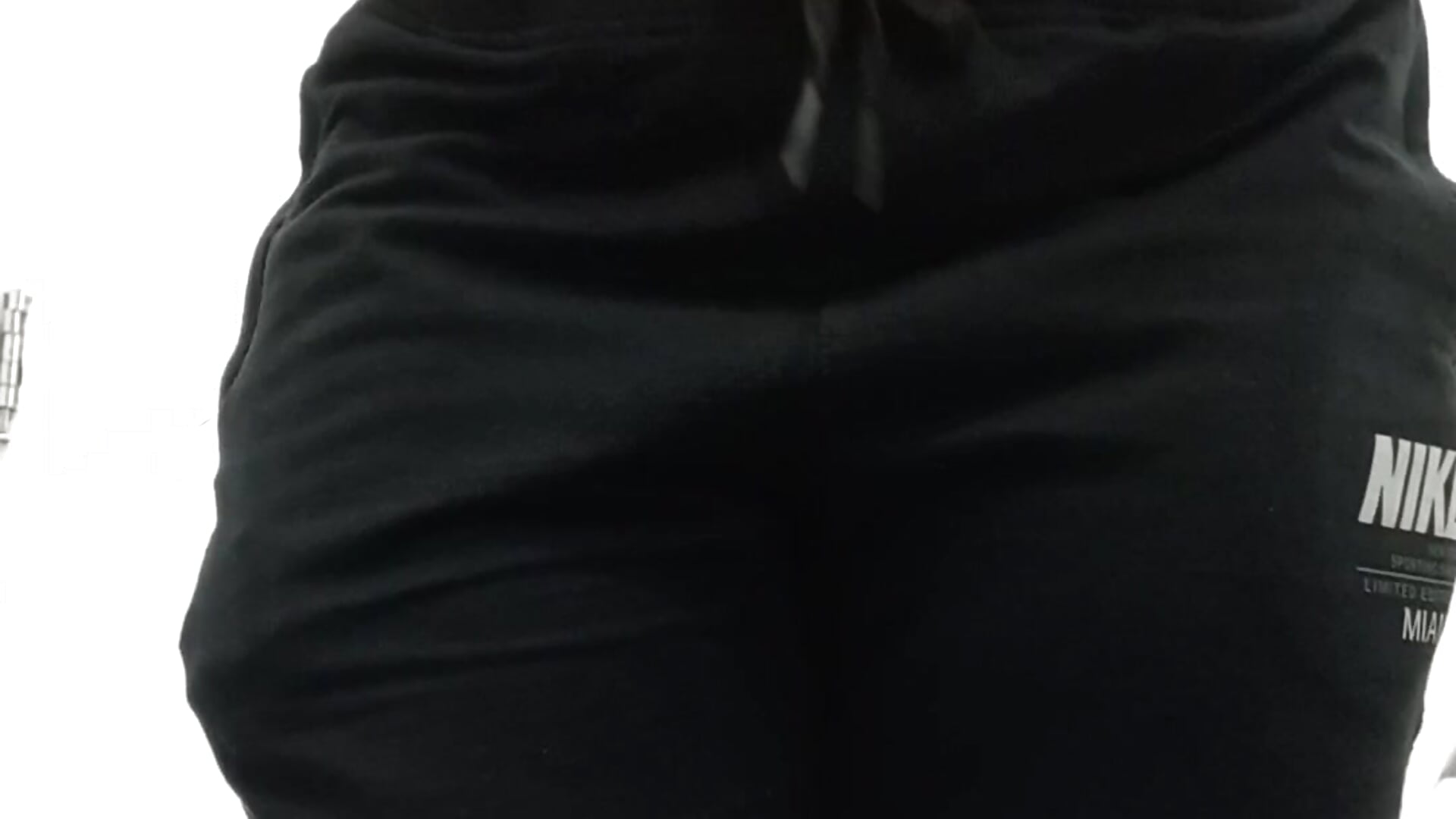 naked in clothing store - Video von celestestars Cam-Model