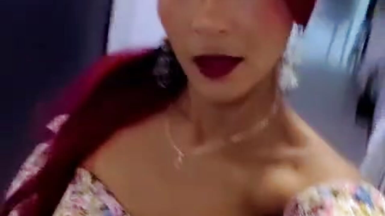 Like a model - video oleh model kamera HannaPetit