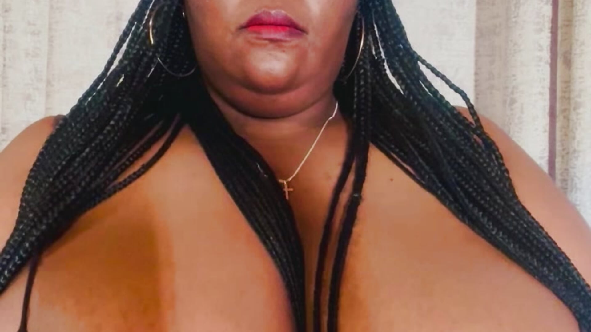 Michy Bounce Boobs– Michyboldy kameramodell videója