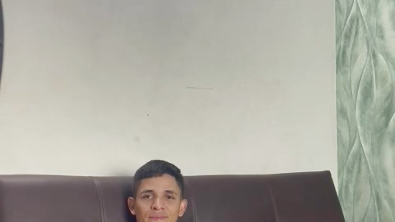 cum zack - vidéo du modèle de showcams pelusos_mens