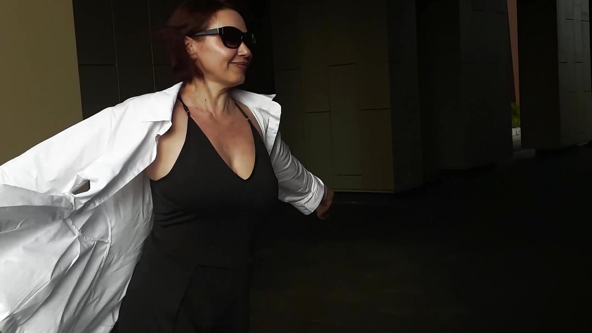 akia - video by EveLibston cam model