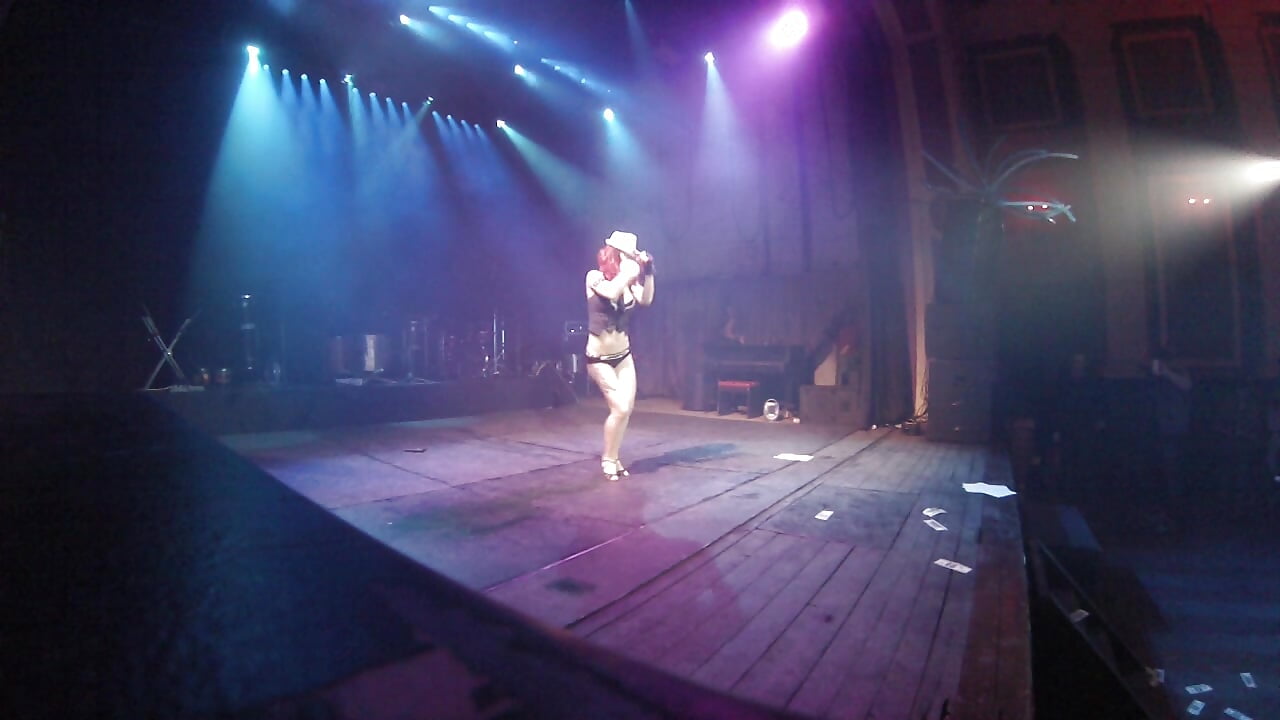 The Queen of Dance - video by GingerRay cam model