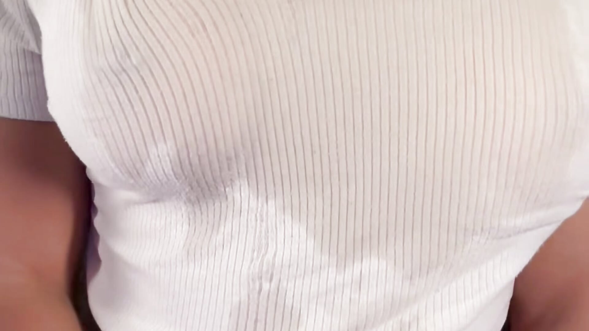 Vídeo mamas novas 🍒óleo no corpo+masturbação anal é vaginal💦 – видео вебкам-модели valencute06