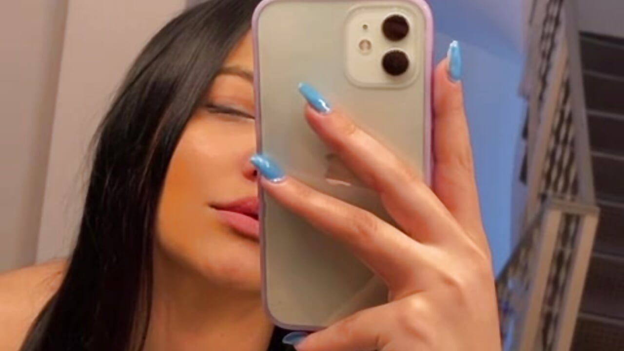 🌹Soft, but deadly.🥵 - vídeo de EvaaBaby modelo de câmara