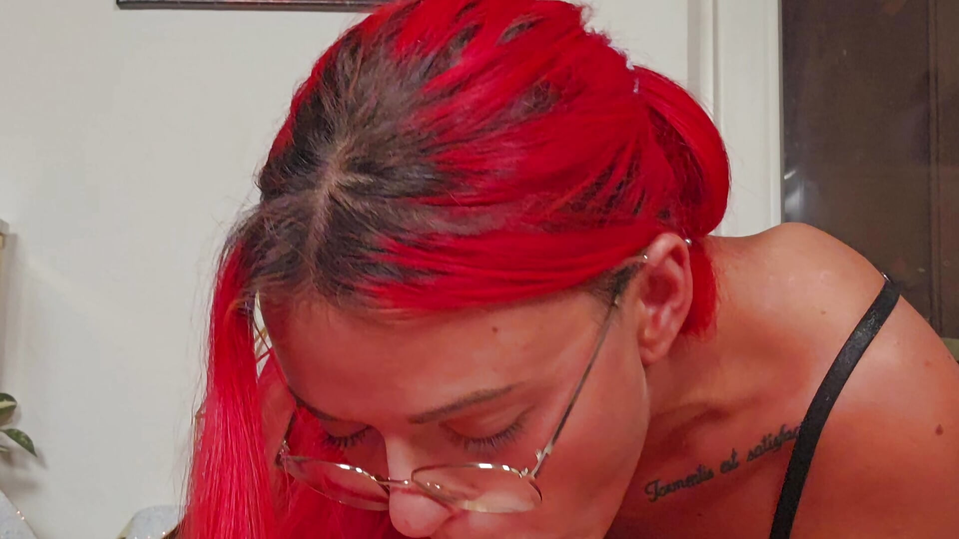 POV Ich brauche deinen Schwanz😋 - video oleh model kamera Jungstutejana2