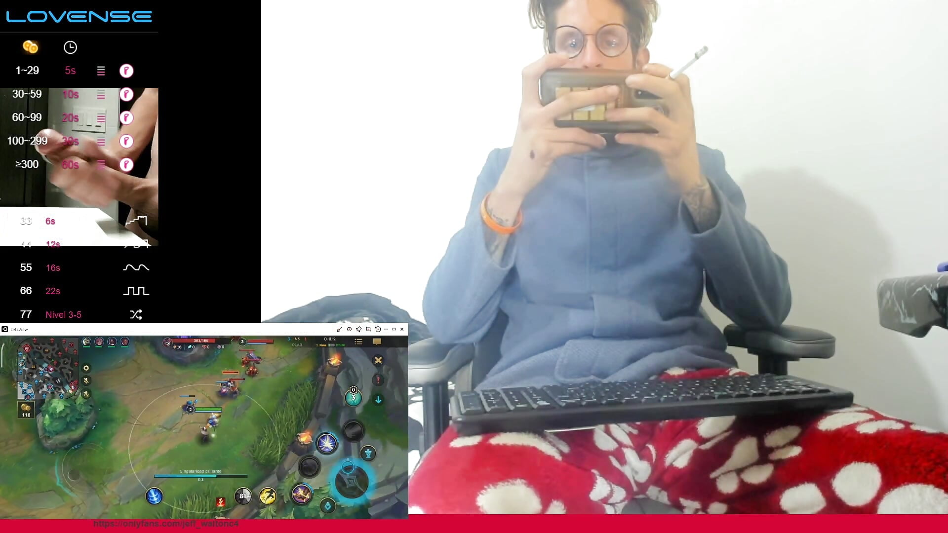 Playing League of Legends - video by Jeff_Walton@xh cam model