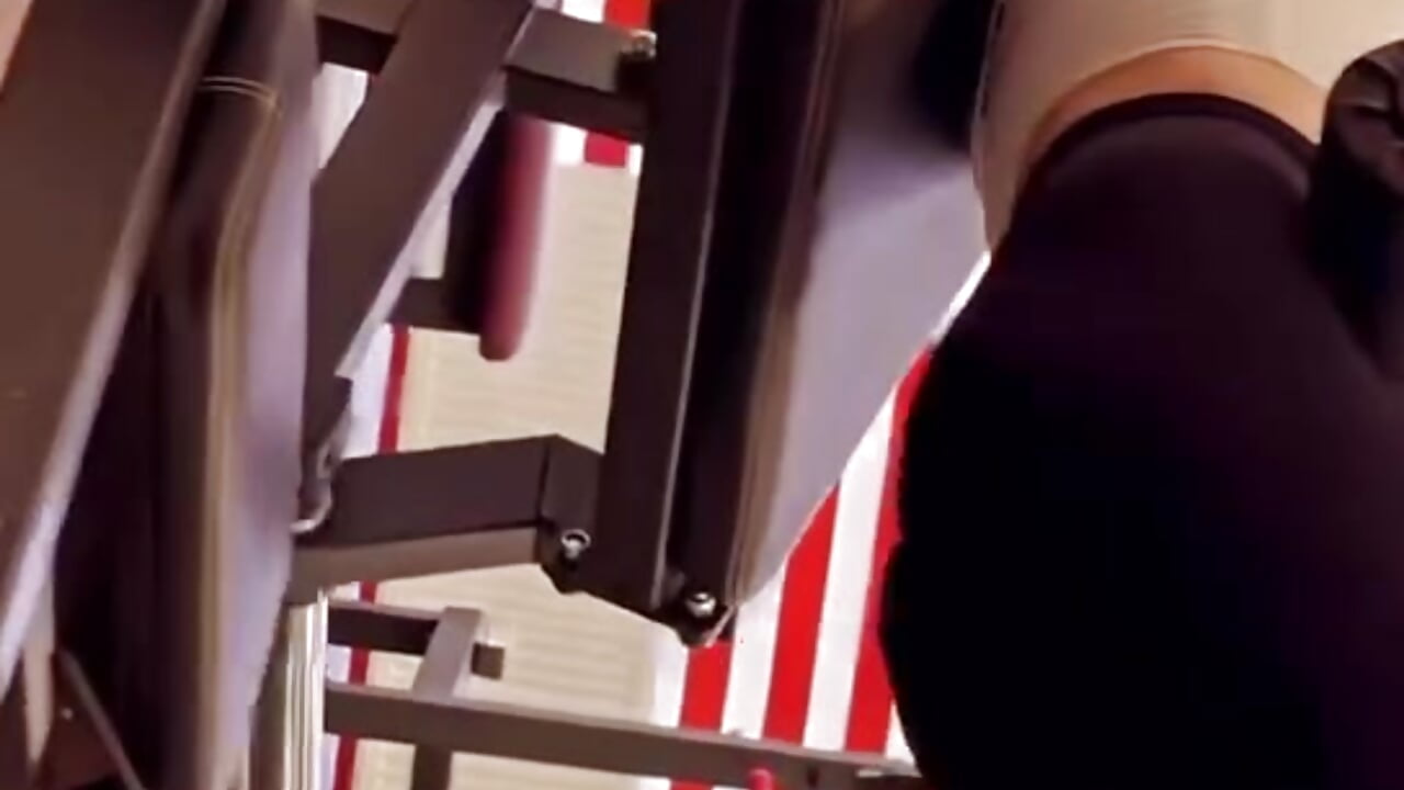 Gym - video by Miracle_angel_ cam model