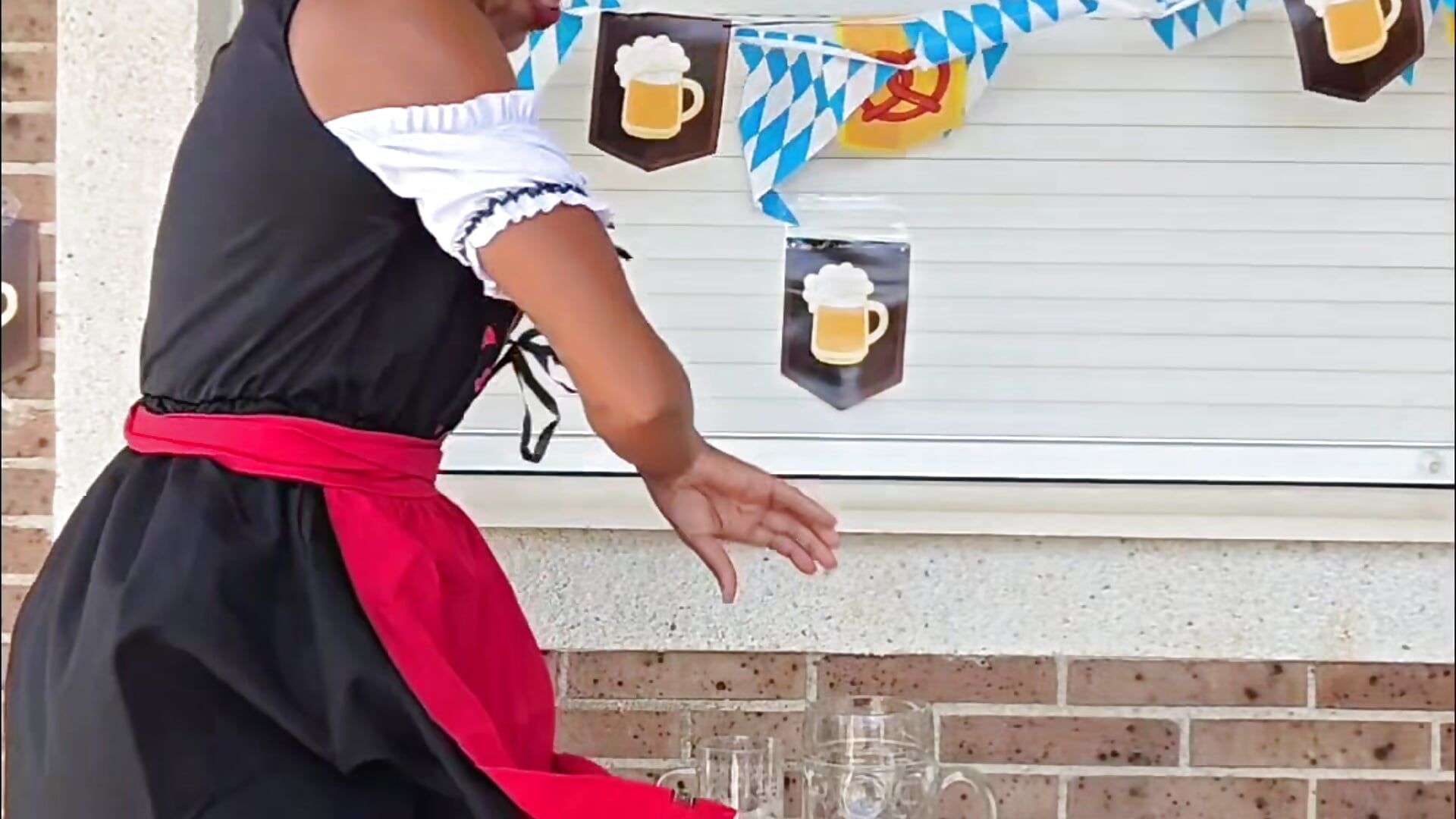 Oktoberfest25 - video by Goldenlace cam model