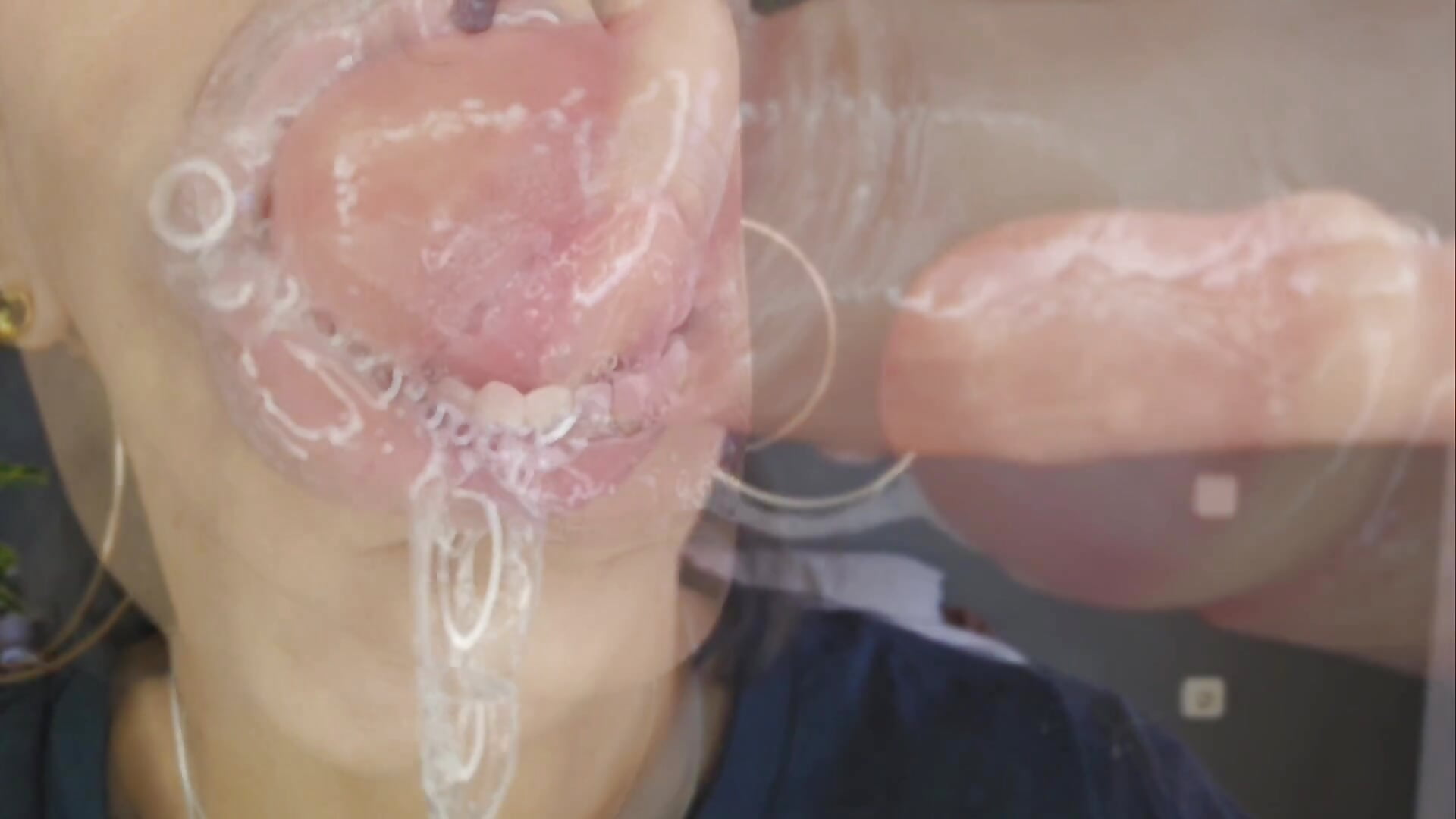 The art of wetness－カメラキャストのGoldenlaceの動画