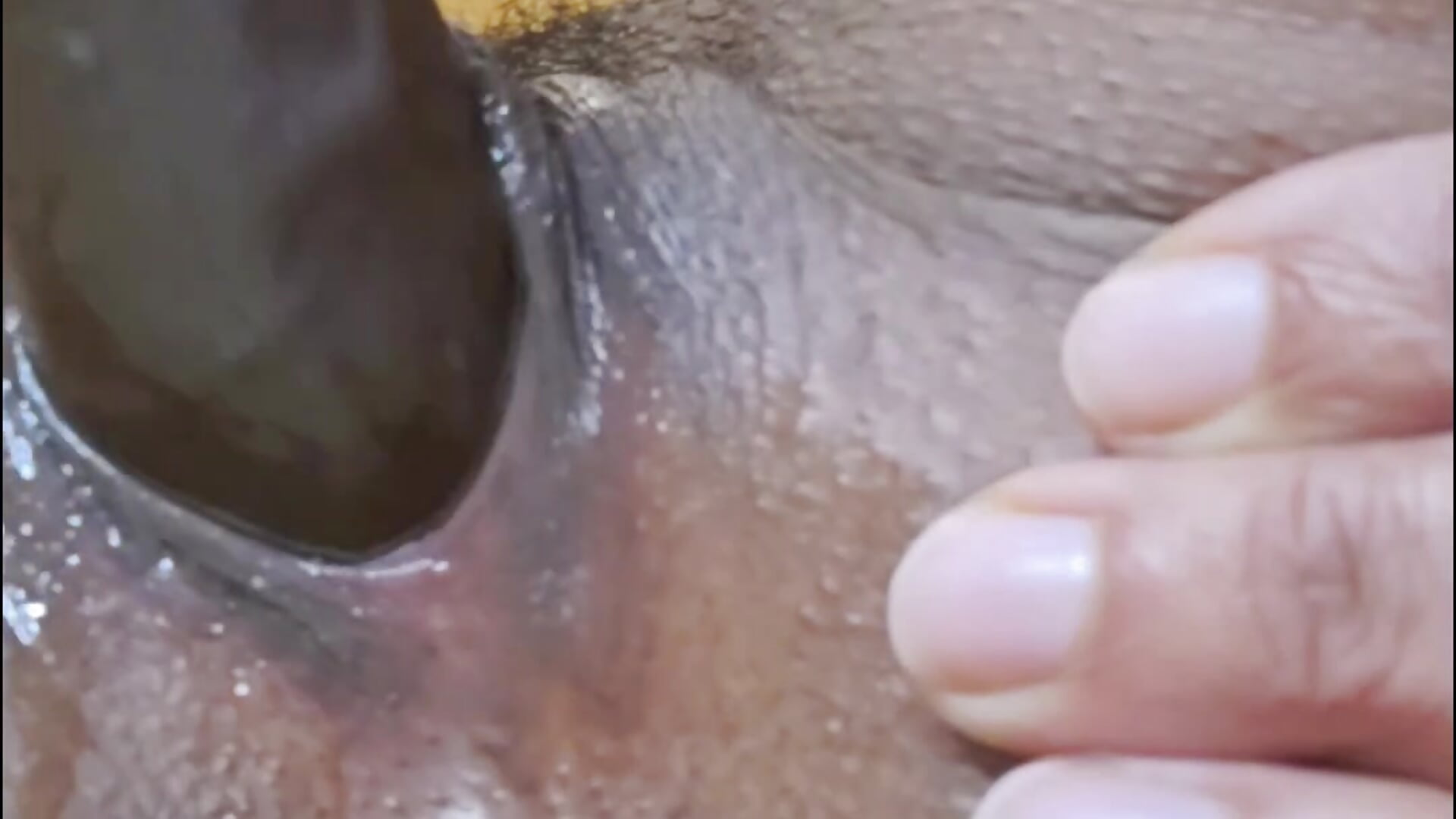 Up close dildoing my pussy and cumming. - video by Goldenlace cam model