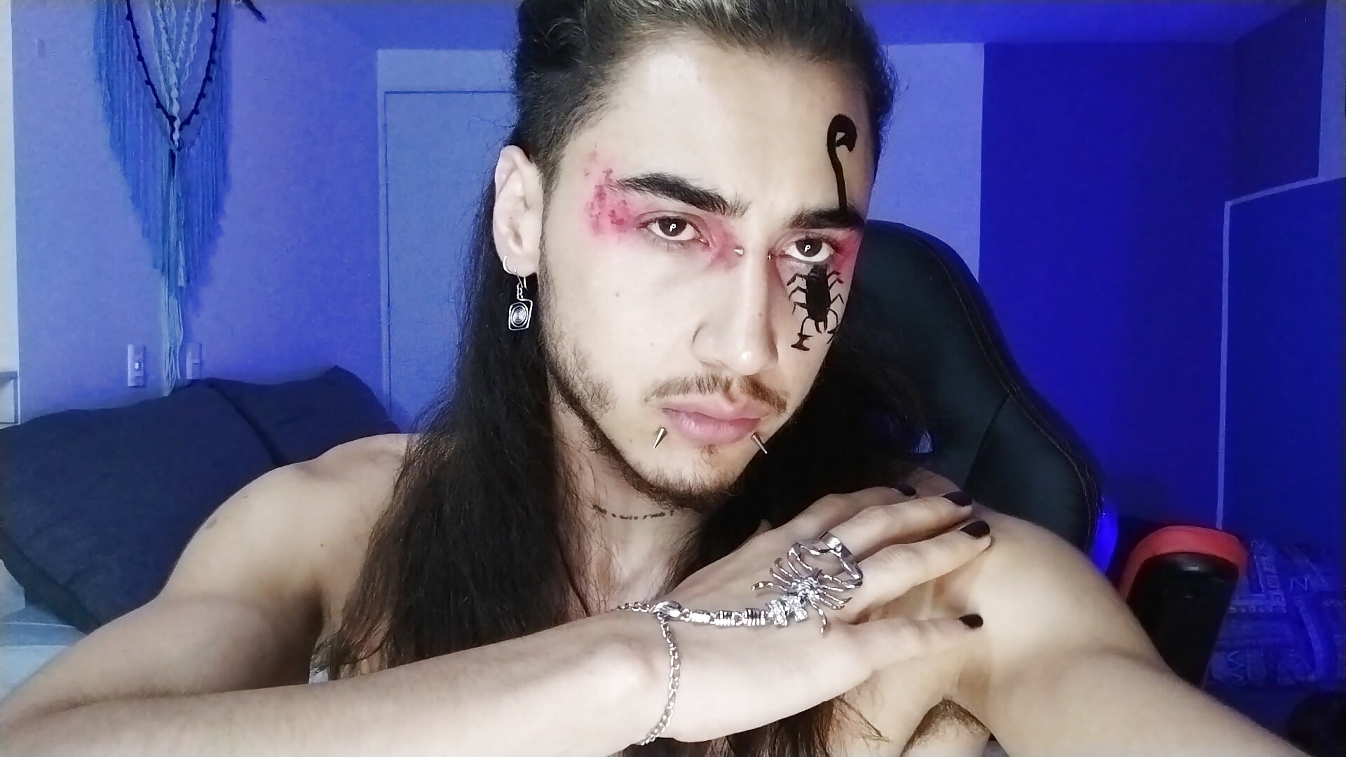 Scorpio - vidéo du modèle de showcams mercurio_hot