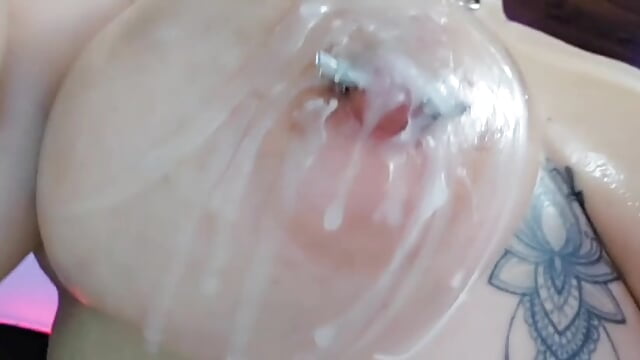 omg thats hurts (wax nipples) - video by Liah_santos cam model